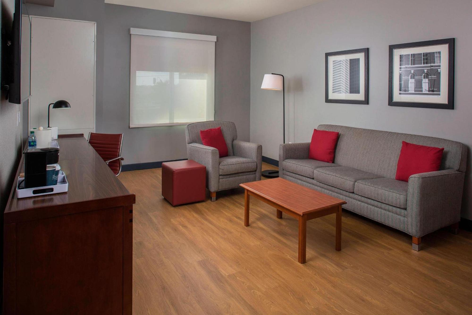 Four Points By Sheraton Houston Hobby Airport Exteriör bild